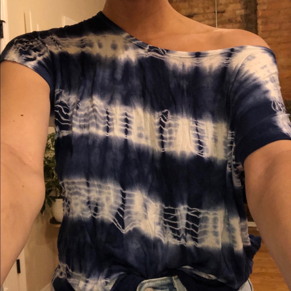 Forever 21 Top - Picture 4 of 5